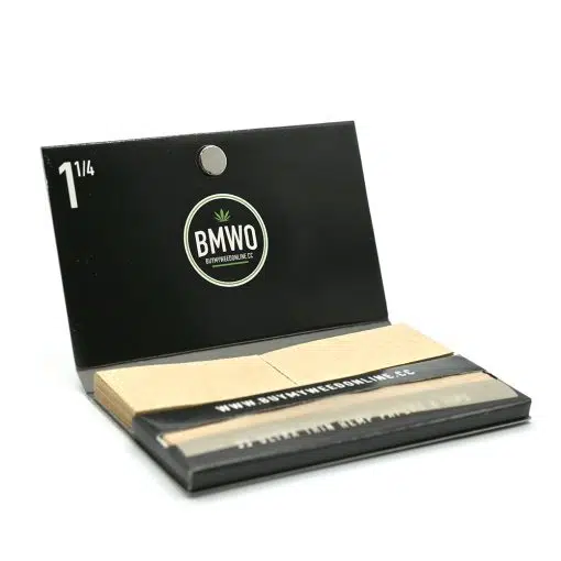 BMWO 1 1/4 Rolling Paper with Tips - Image 2