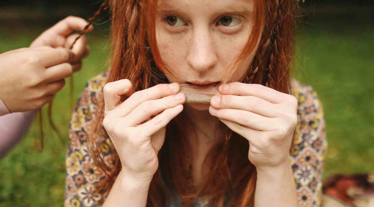 Gum Wrapper Joint: How to Roll with a Gum Wrapper Safely